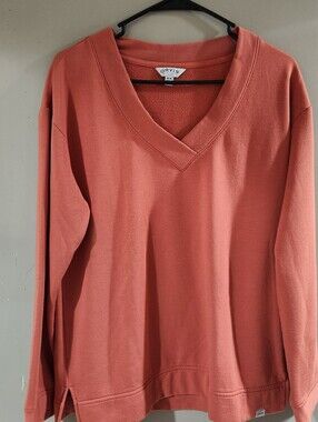 ORVIS Womens Sz M Rust Orange V-Neck Long-Sleeve Pullover Fleece Sweatshirt Top